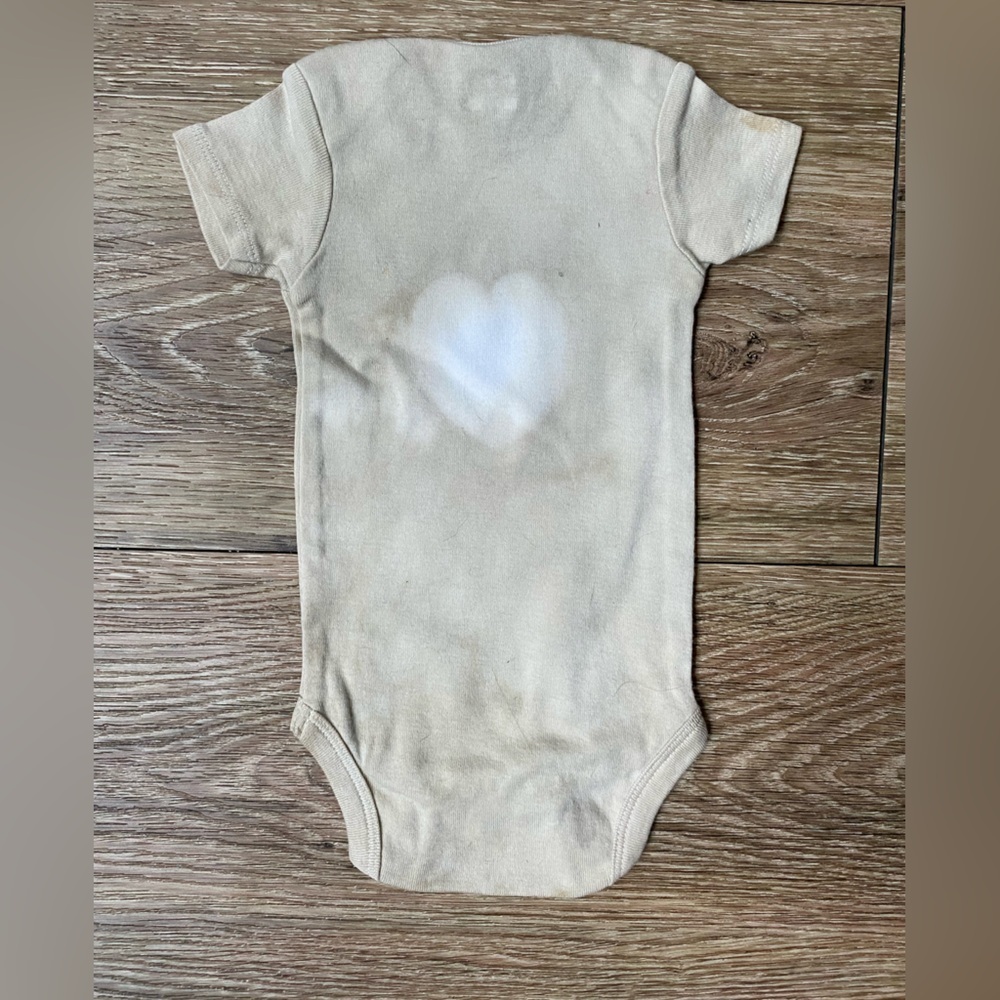Handmade Organic Botanical Dyed Baby Onzies Cotton 0-9 Months - Picture 6 of 7